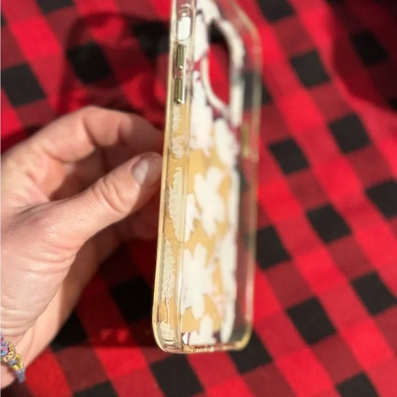 iPhone 15 pro max floral case with octobuddy - Picture 3 of 4